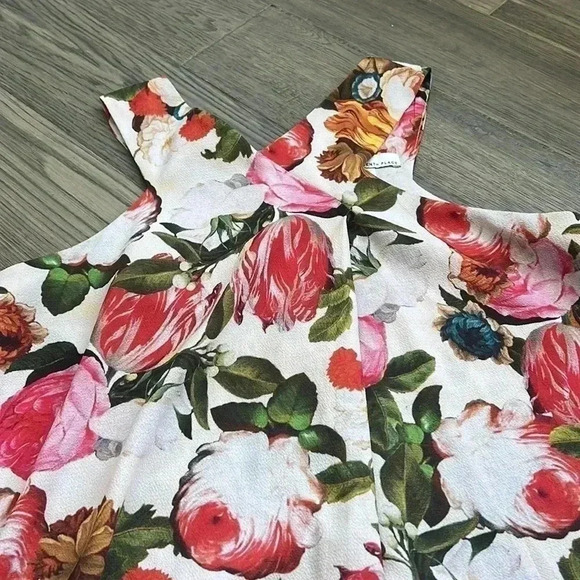 FOURTEENTH Place | Nordstrom floral rose flowy tank top - Picture 4 of 11